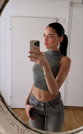 Suela Mehmedi