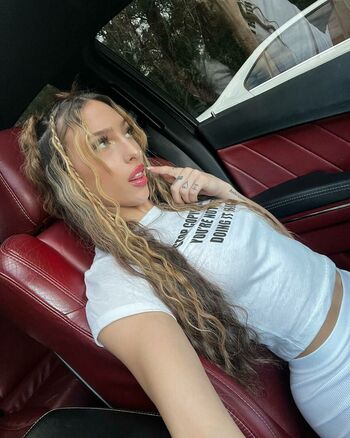 Sunny Christina