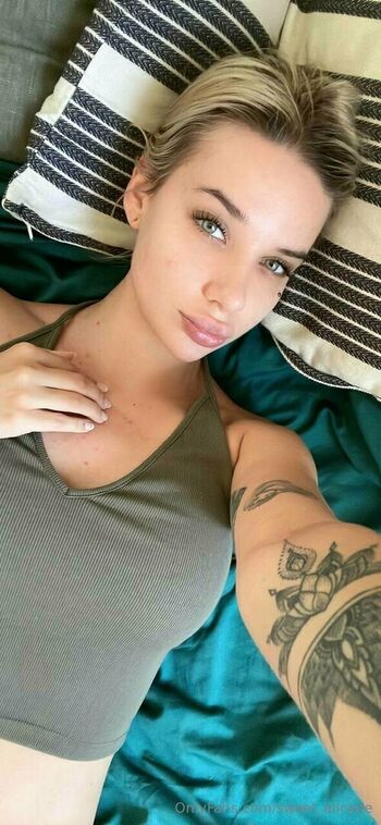 sweet_aliceee