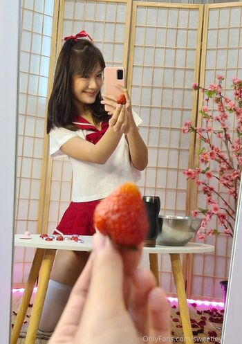 sweetieyukino
