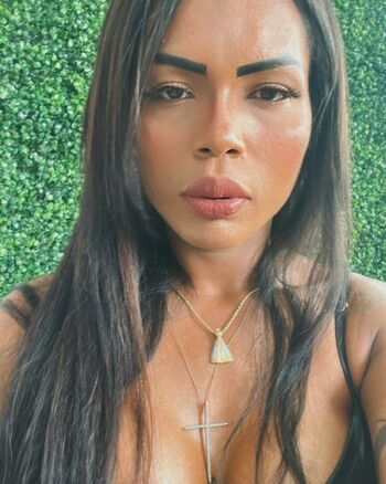 Taty Anna Neves