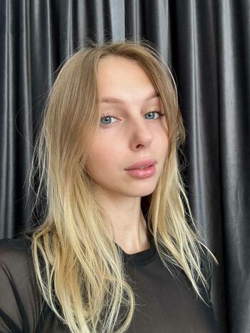 Teen Sophia