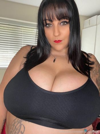 terrijaneofficial
