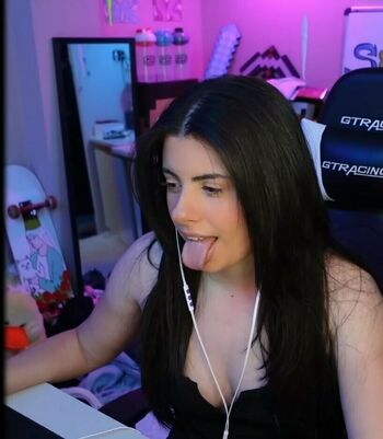ThatGirlGatto