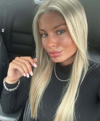 thatyoungblondeVIP