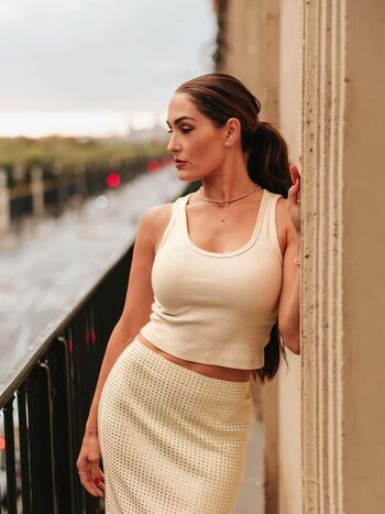 The Bella Twins
