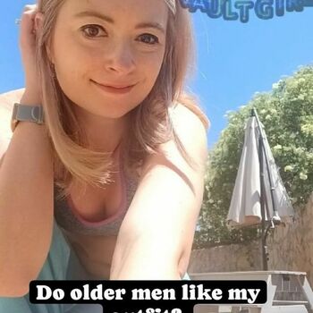 Vada Vaultgirl