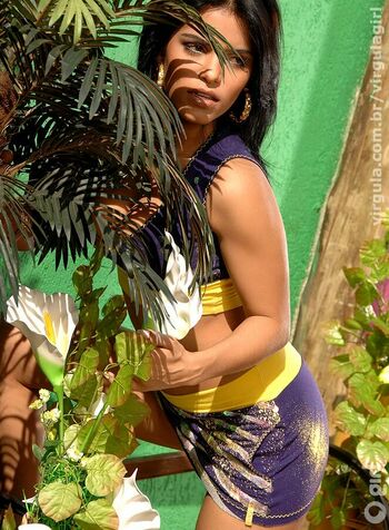 Virgula Girl