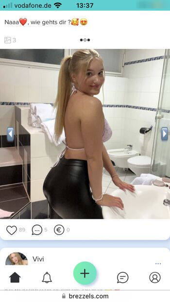 Vivien_esc