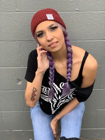 WatchGirlsPlay