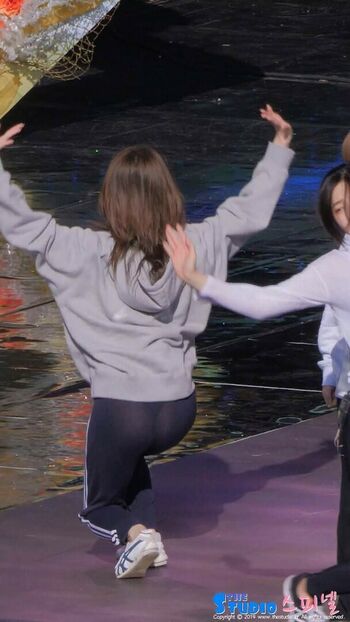WomenK-pop