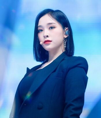 WomenK-pop