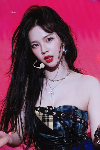 WomenK-pop