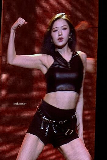 WomenK-pop