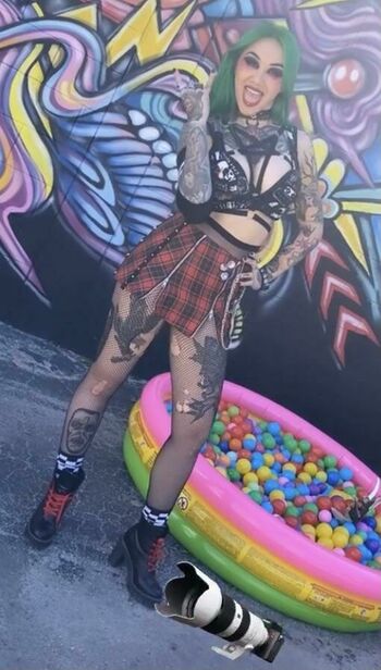 WWE Shotzi