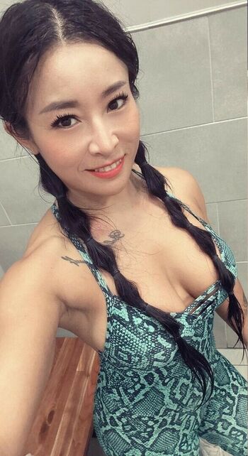 WWE Xia Li