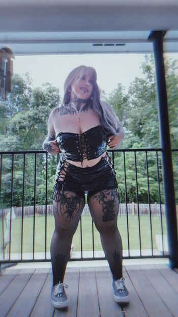 xohmygothfree