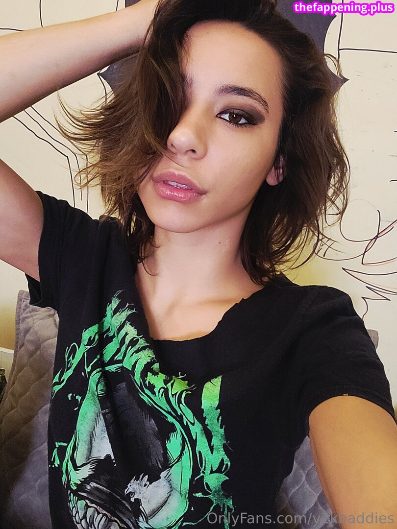 y2kbaddies