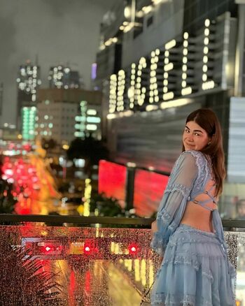 yogatravelgirl
