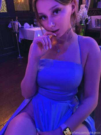 yourgirl_julie
