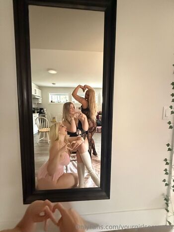 yourgirlserenaxo
