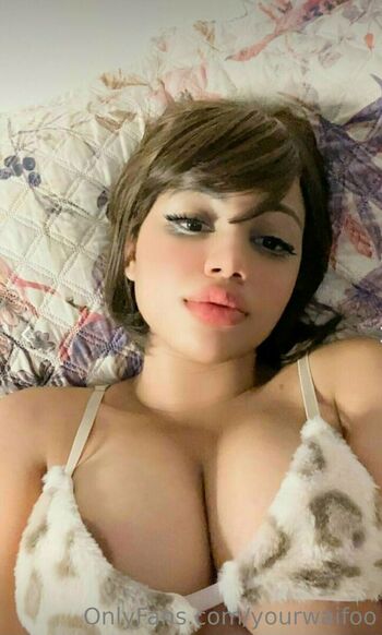 yourwaifoo