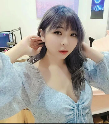 Yvonnie