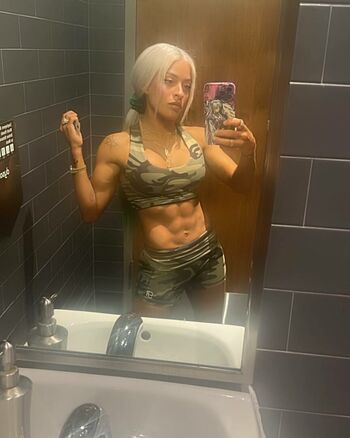 Zelina Vega