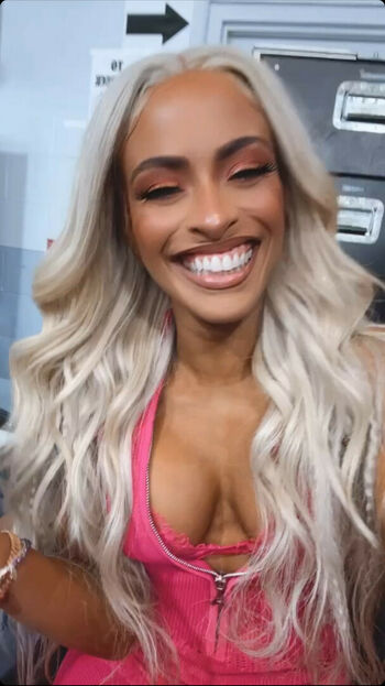 Zelina Vega