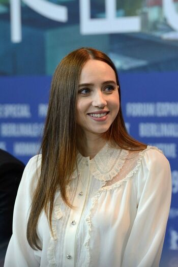 Zoe Kazan