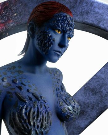 Zoe Volf Cosplay